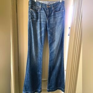GAP Medium Wash Flare Jeans, Long And Lean Style, Size 26/2Regular, Run big